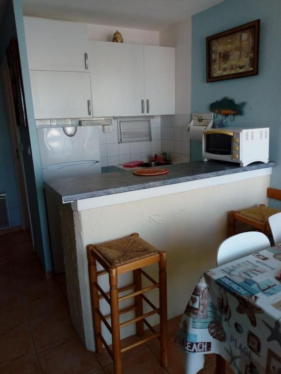 Gruissan Appartement Calme, Vue Sur Port De Plaisance -Clim, Empl.Parking المظهر الخارجي الصورة