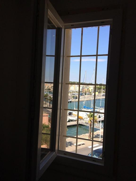 Gruissan Appartement Calme, Vue Sur Port De Plaisance -Clim, Empl.Parking المظهر الخارجي الصورة