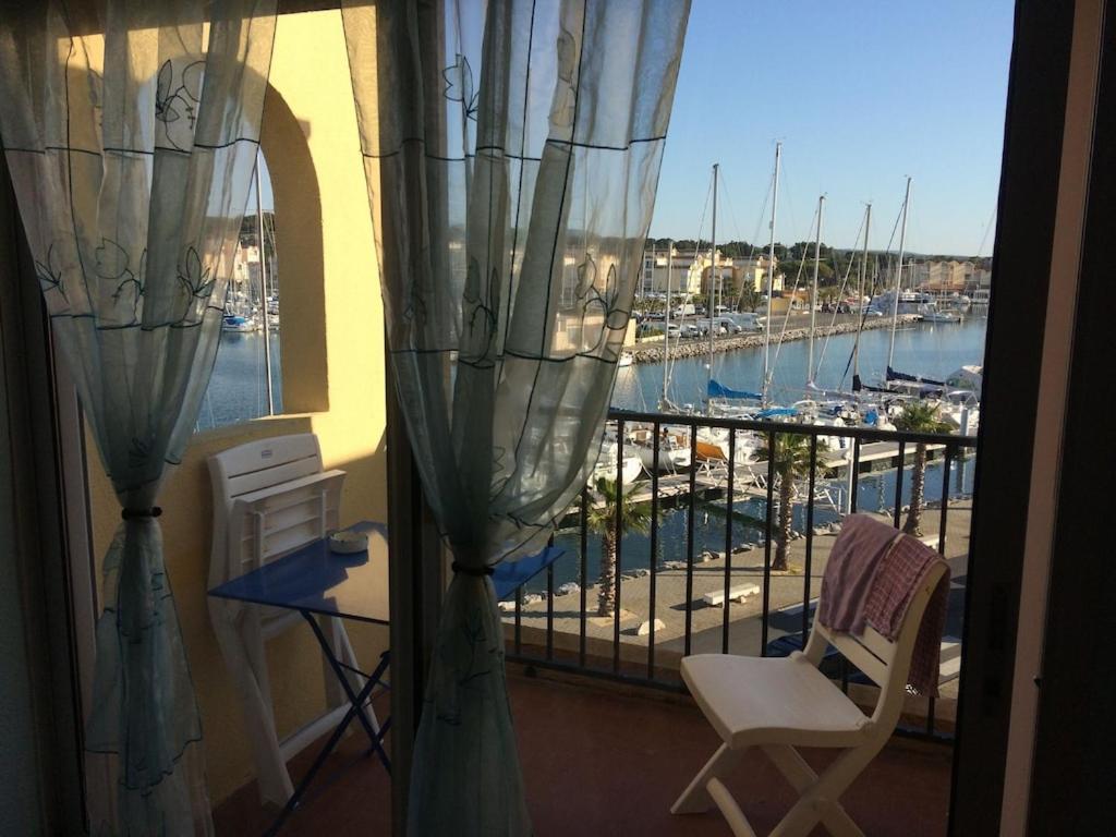 Gruissan Appartement Calme, Vue Sur Port De Plaisance -Clim, Empl.Parking المظهر الخارجي الصورة