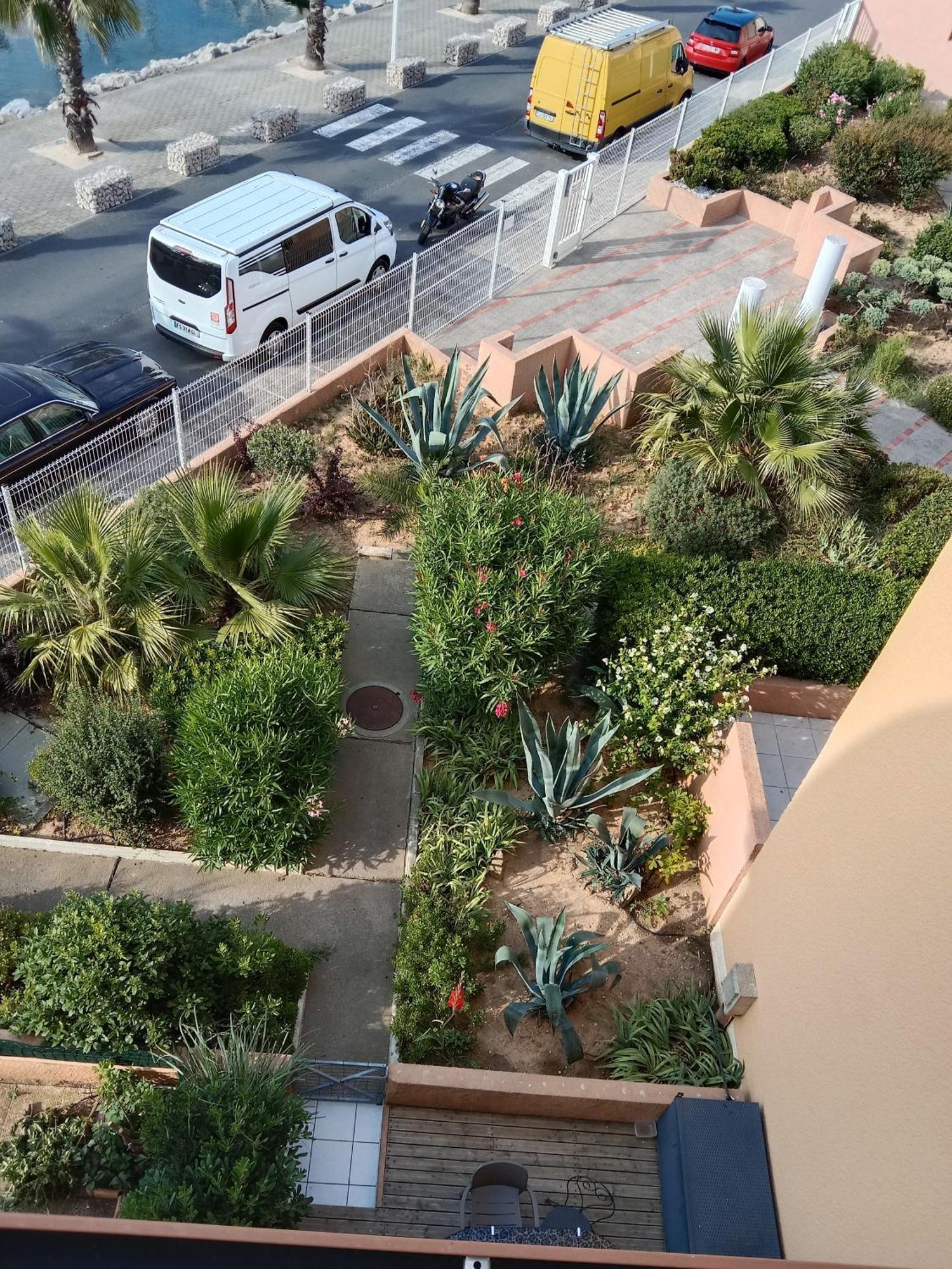 Gruissan Appartement Calme, Vue Sur Port De Plaisance -Clim, Empl.Parking المظهر الخارجي الصورة